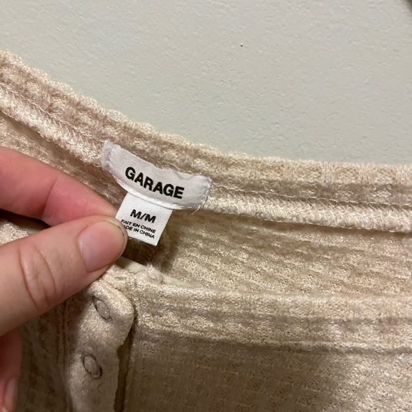 Cropped knitted long sleeve - Picture 2 of 3